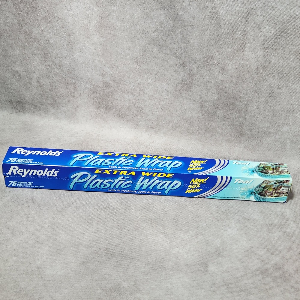 Reynolds Extra Wide Plastic Wrap 75 Sq Ft 18in x 50ft Teal Tinted New Sealed